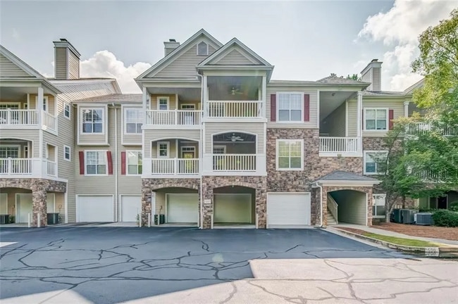 Planta superior con patio - 534 Sandringham Dr Unidad 534