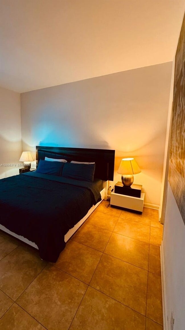 Photo - 4001 S Ocean Dr Unit PH3