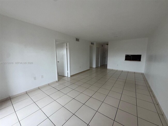 Photo - 120 Royal Palm Rd Unit 301