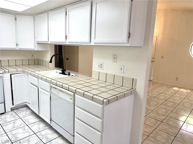 Photo - 5064 Jeffreys St Unit 201