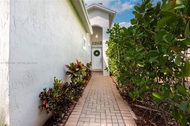 Photo - 4123 Sapphire Bend