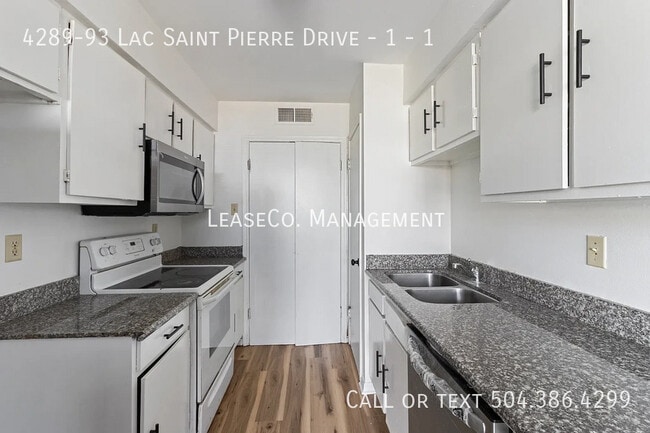 Photo - 4289 Lac Saint Pierre Dr Unit 1