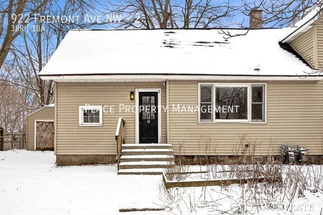 Photo - 922 Fremont Ave NW Unit 2