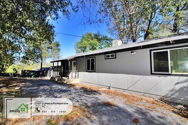 Photo - 2141 Montana Ave