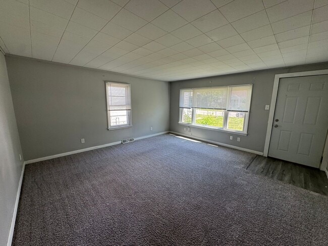 Photo - 2 bedroom 1 bath home in East Moline
