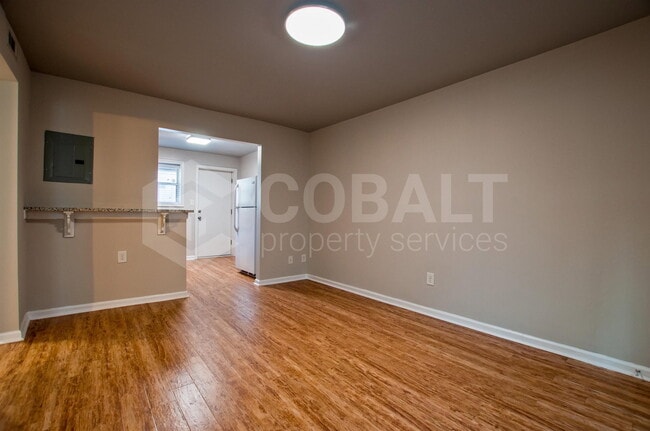 Photo - 271 Glen Iris Dr NE Unit 2a