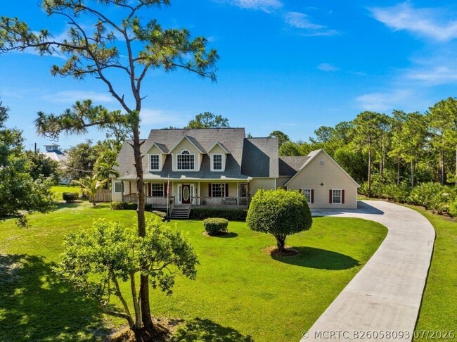 Photo - 405 SE Salerno Rd