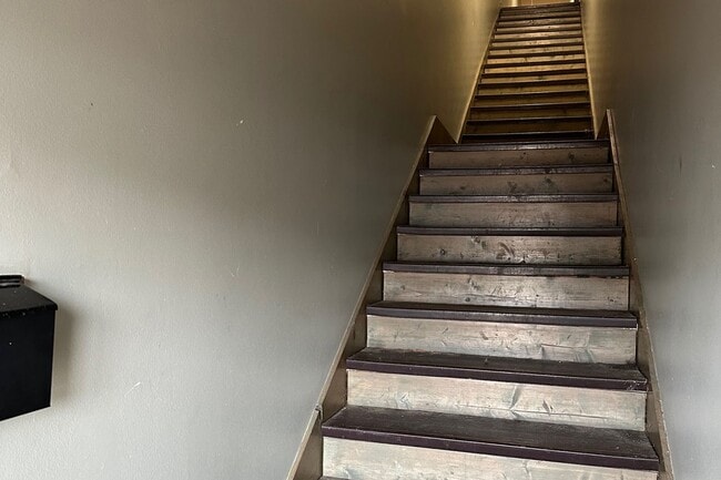 Photo - 300 Broadway St Unit 300 Broadway- Apt A