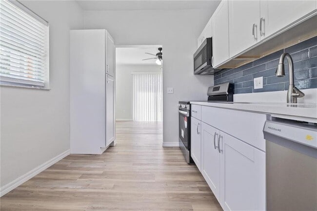 Photo - 7139 Adare Dr