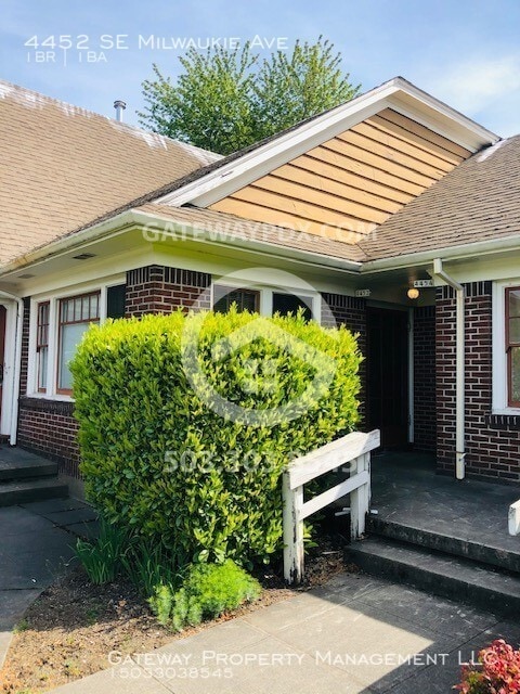 Photo - 4452 SE Milwaukie Ave Townhome