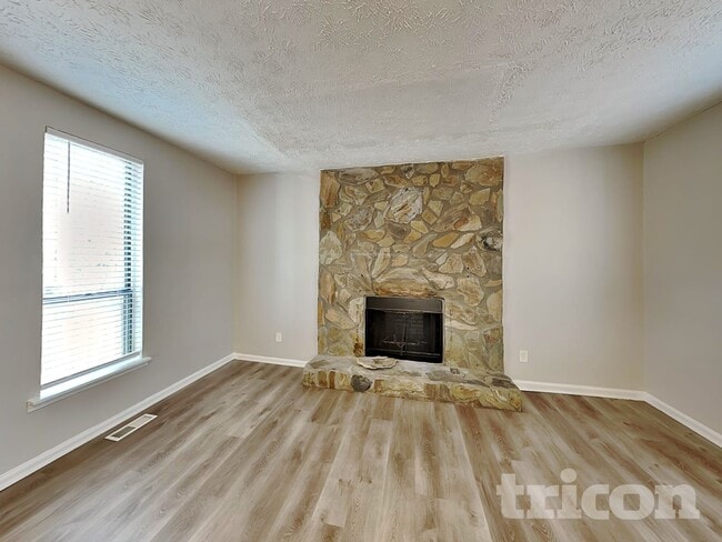 Photo - 5577 Mountain Park Way