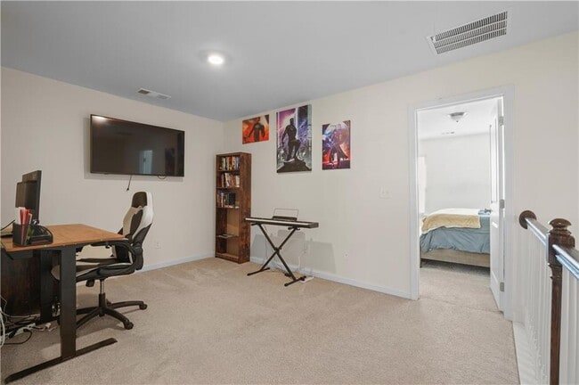 Photo - 887 Ambient Way