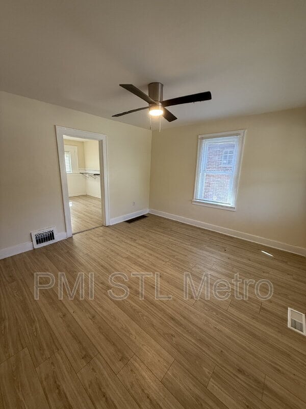 Photo - 5502 Helen Ave