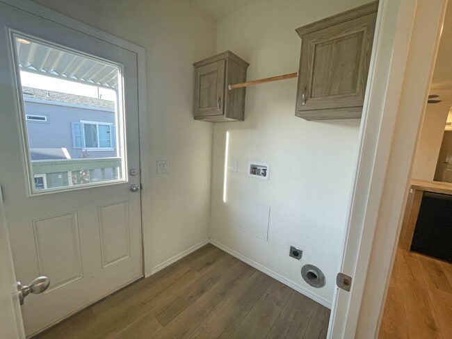 Photo - 5510 Clark Rd