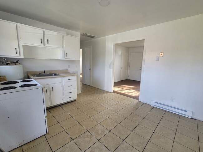 Photo - 317 E Florida St Unit 317-B