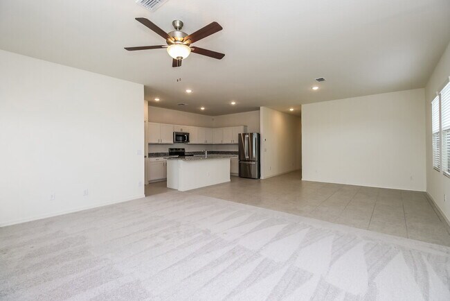 Photo - 32545 N Newby Dr