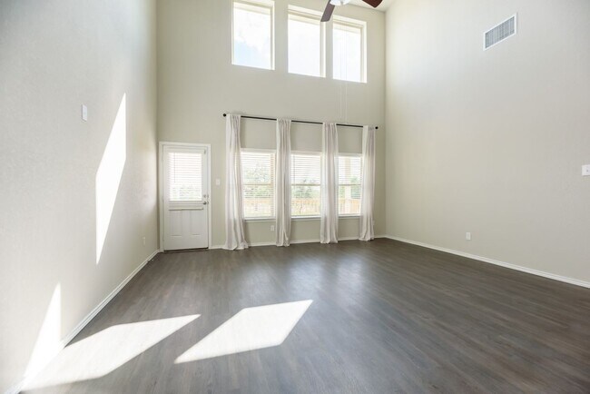 Photo - 1609 Ranch House