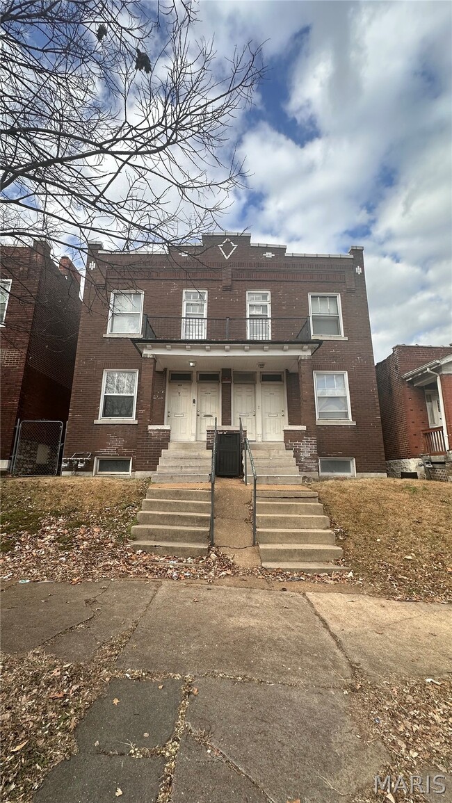 Building Photo - 3625 Virginia Ave Unit 1F