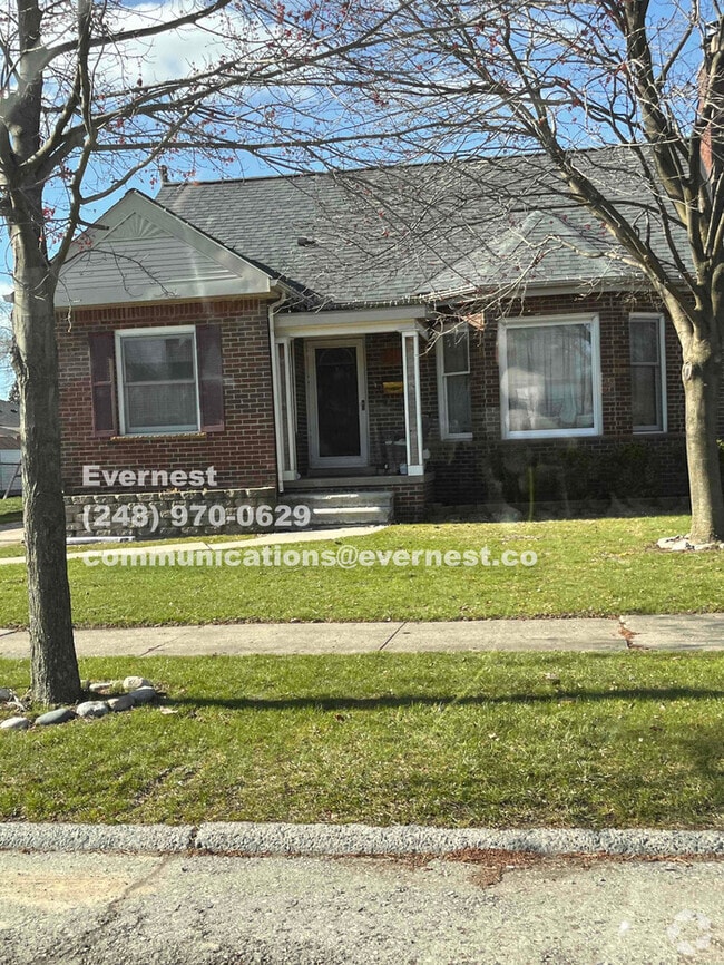 Building Photo - 1073 Champaign Rd Rental