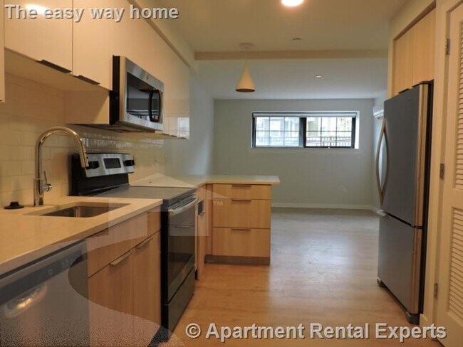 Photo - 10 Soden St Unit 1