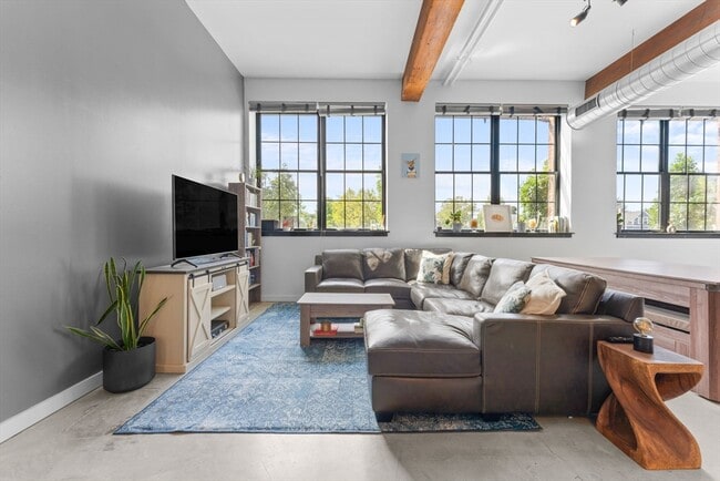 Building Photo - 944 Dorchester Ave Unit 29 Rental