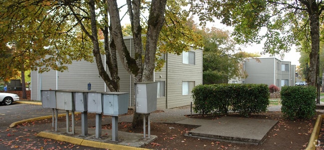 West Hills Village - West Hills Village