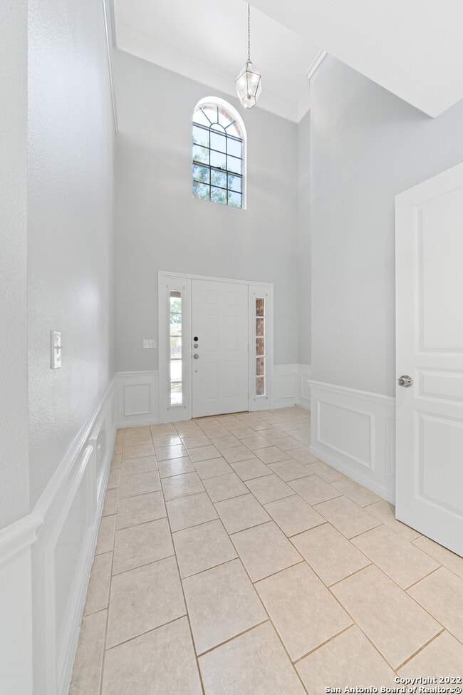 Photo - 25222 Flaming Arrow