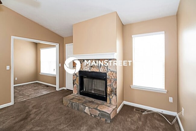 Photo - 3 Bedroom Pet-Friendly Home in Palmetto, GA with Main Street Renewal