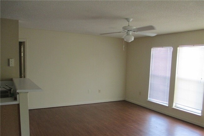 Photo - 155 Anderson Hwy Unit #1030