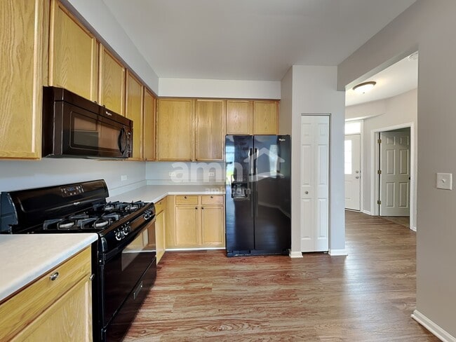 Photo - 2923 White Thorn Cir