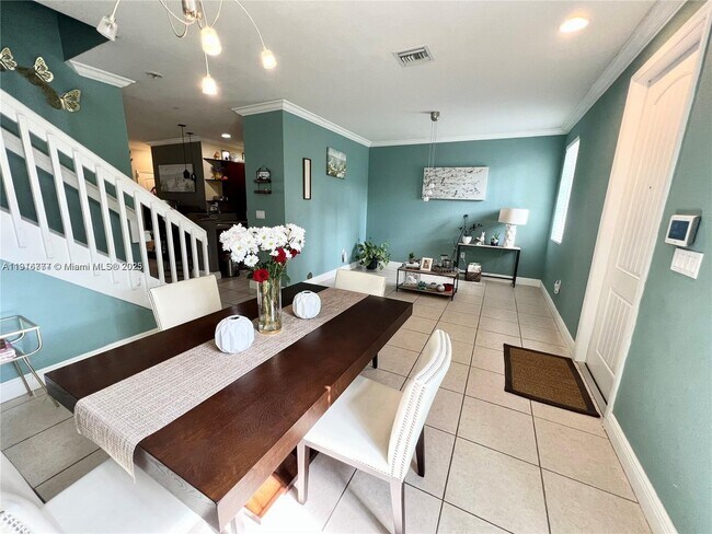 Photo - 27616 SW 142nd Ave