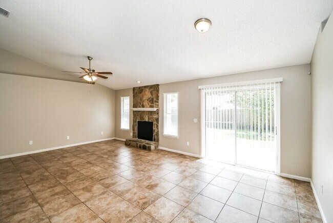 Photo - 8133 Fieldside Dr W