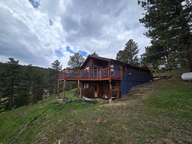 Beautiful 2B/2B Mountain Home Available ASAP! - Beautiful 2B/2B Mountain Home Available ASAP!