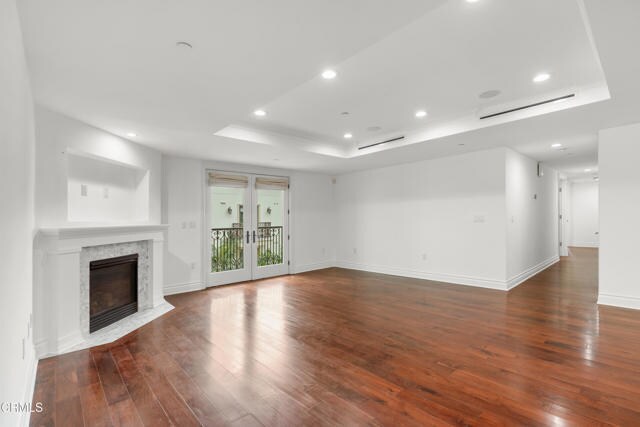 Photo - 250 S De Lacey Ave Unidad 402A