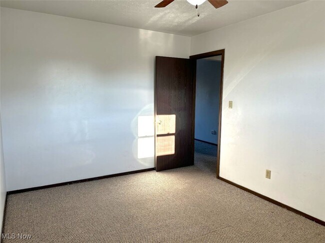 Photo - 105 Wildwood Dr Unit 6