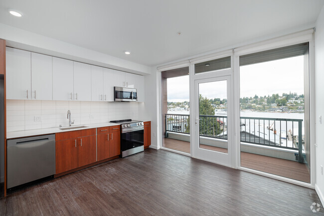 Interior Photo - Flow Eastlake Apartments