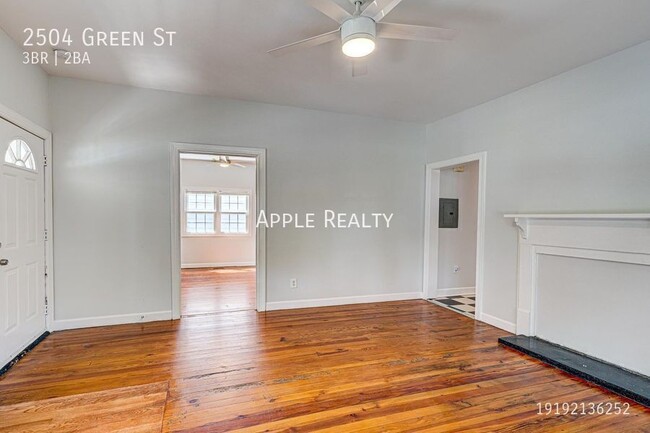 Photo - 2504 Green St