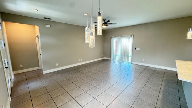Photo - Beautiful 4 Br/2 Ba Home in Poinciana!!