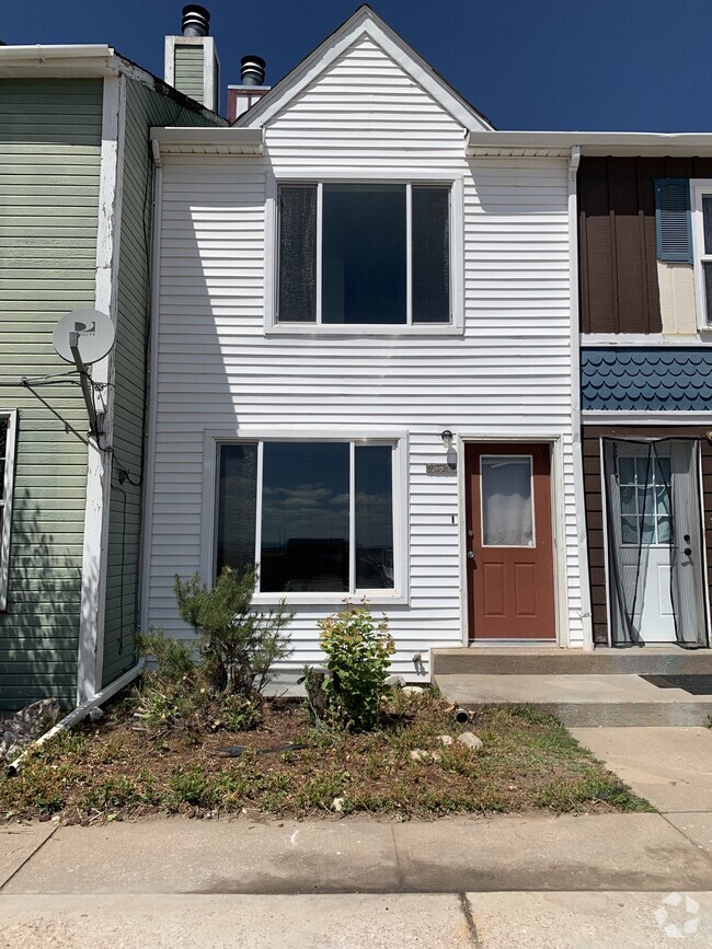 Building Photo - 4321 E Crow Dr Rental