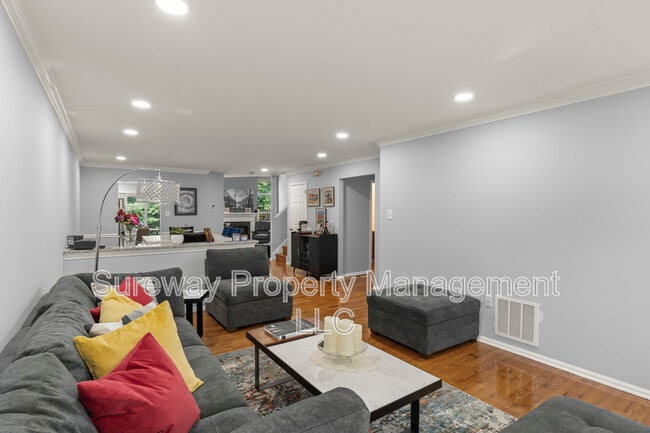 Photo - 2028 Greenes Way Cir