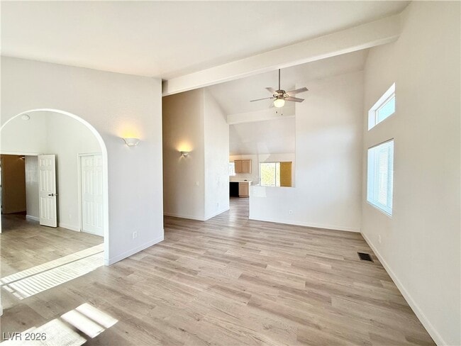 Photo - 5810 East St