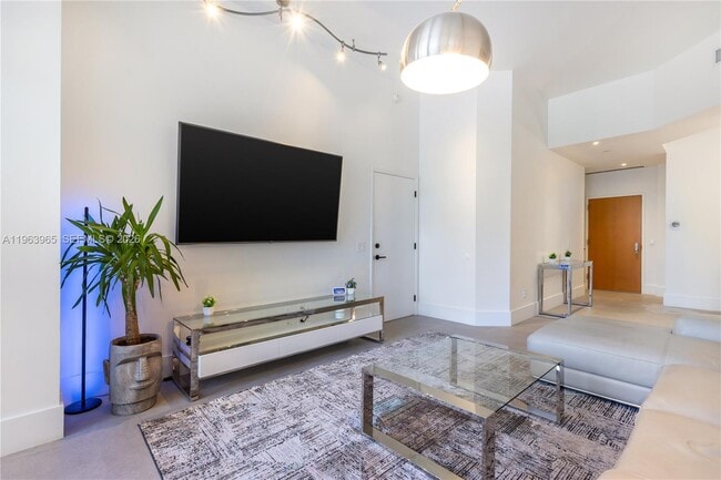 Photo - 21205 Yacht Club Dr Unit 304