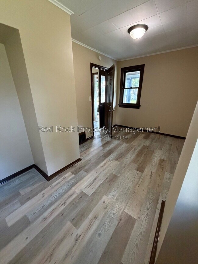 1147 McKinley Ave