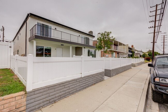 Photo - 1211 Beryl St Unit A