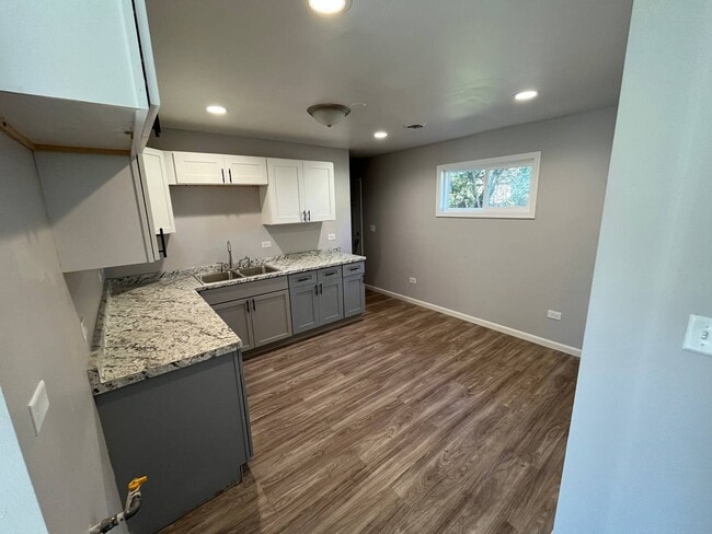 Photo - 1918 Ashland Ave