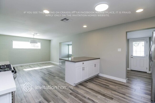 Photo - 7846 E Willetta St