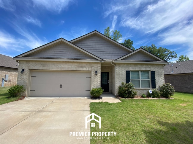 Building Photo - Modern 4BR/2BA Millington Home | Gourmet Island Kitchen & Luxury Primary Suite