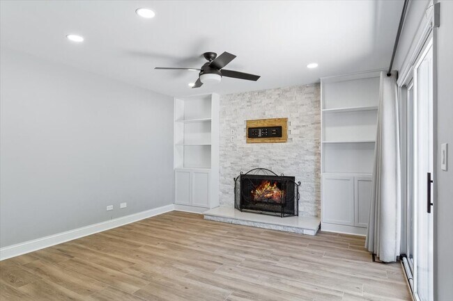 Photo - 1207 Samuel Ct