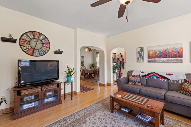 Photo - 1330 13th Ave