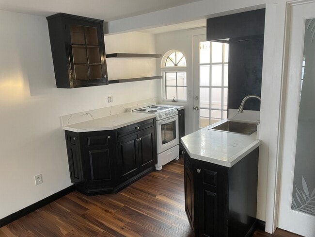 Cocina - 407 Naranja Dr Unidad cottage